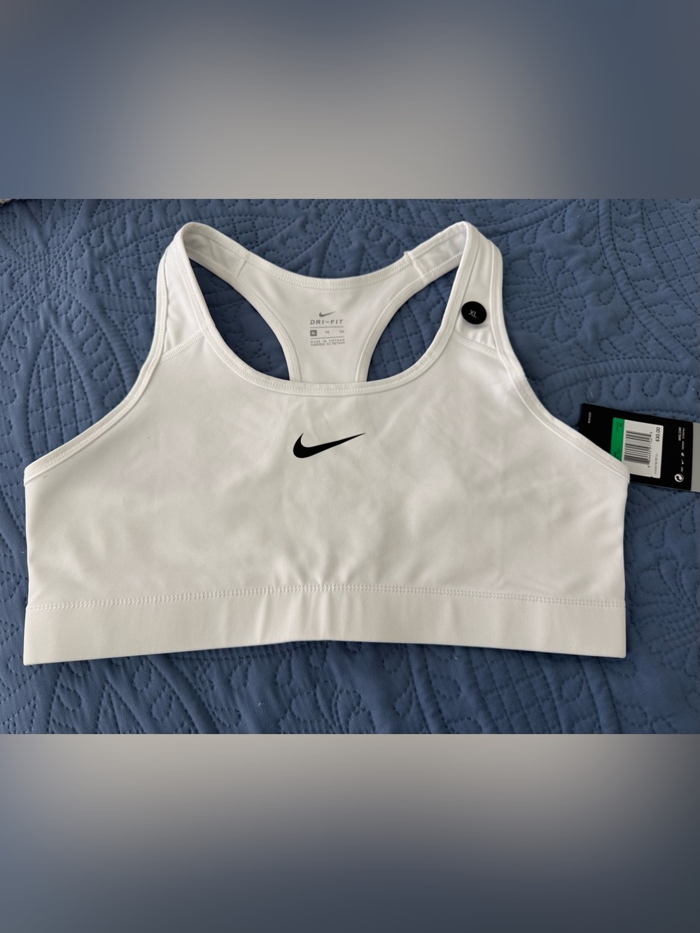 Nike Dri-FIT Victory White Sports Bra - Black Swoosh size XL. New with tags